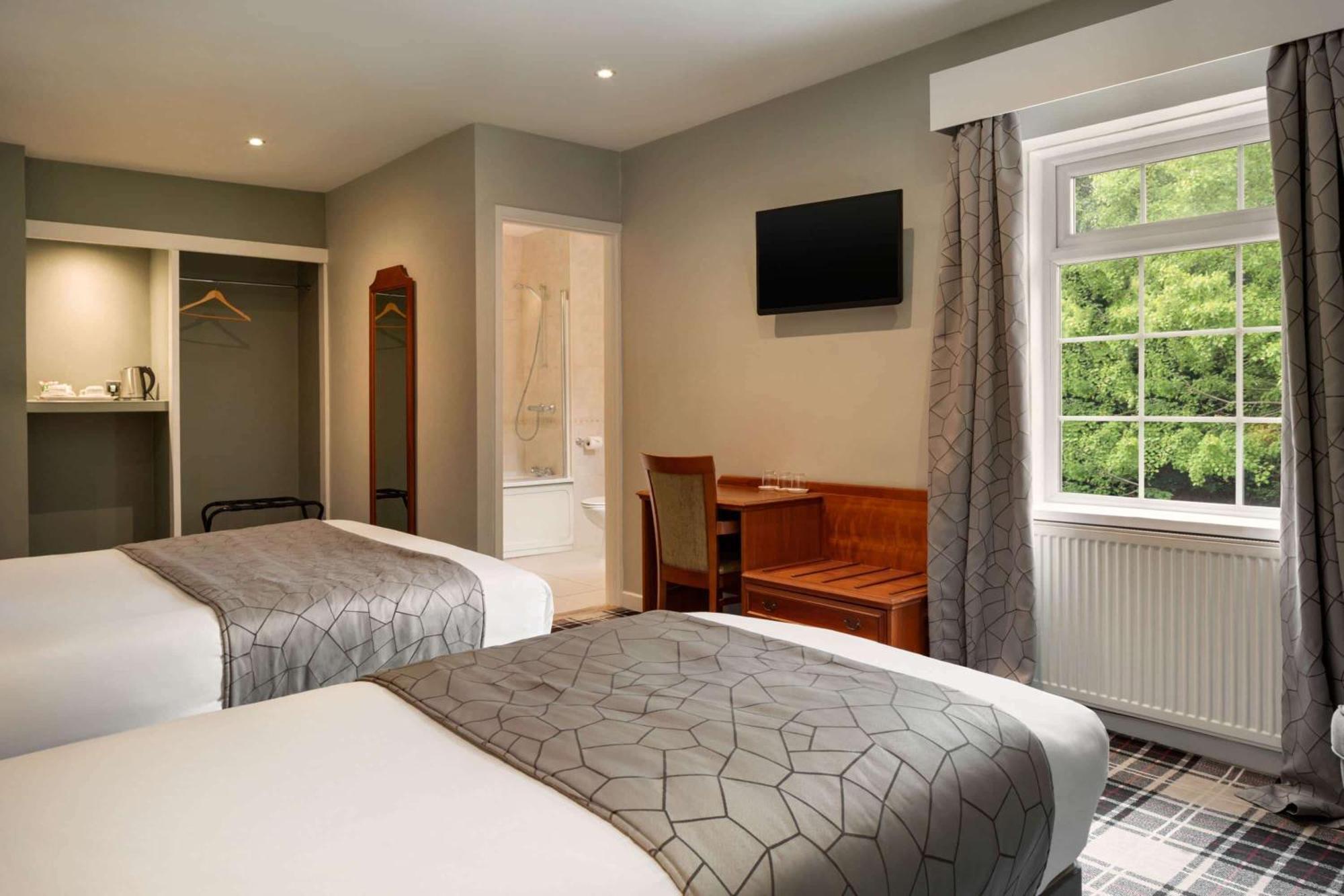Heritage Park Pontypridd, Trademark Collection By Wyndham Extérieur photo